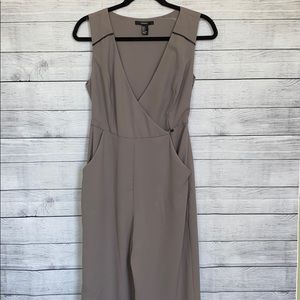 FOREVER 21 | Grey/Black Jumpsuit